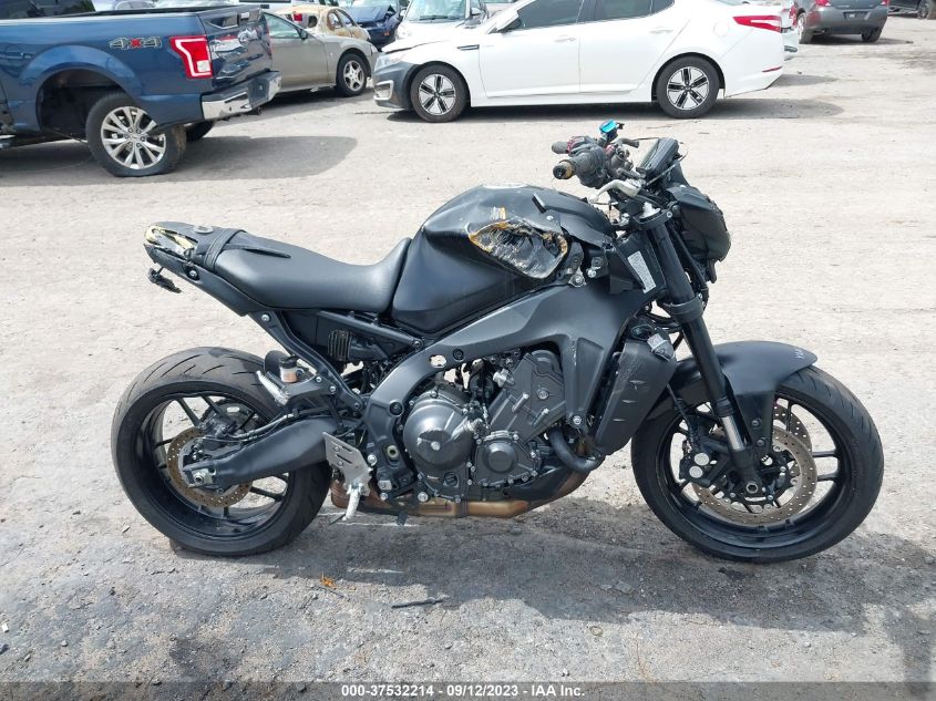 2023 YAMAHA MT09 JYARN71E4PA003818