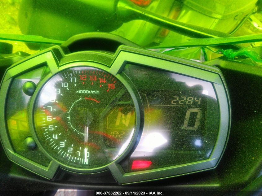 VIN JKAEXKG14NDAF8150 2022 KAWASAKI EX400