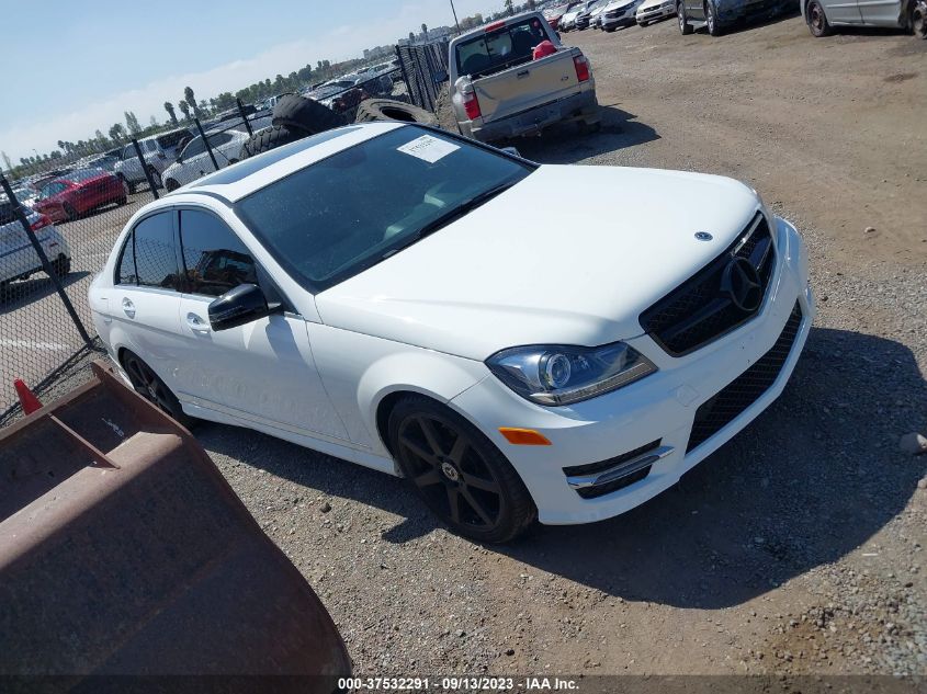 2014 MERCEDES-BENZ C-CLASS C 250 - WDDGF4HB5EG239512