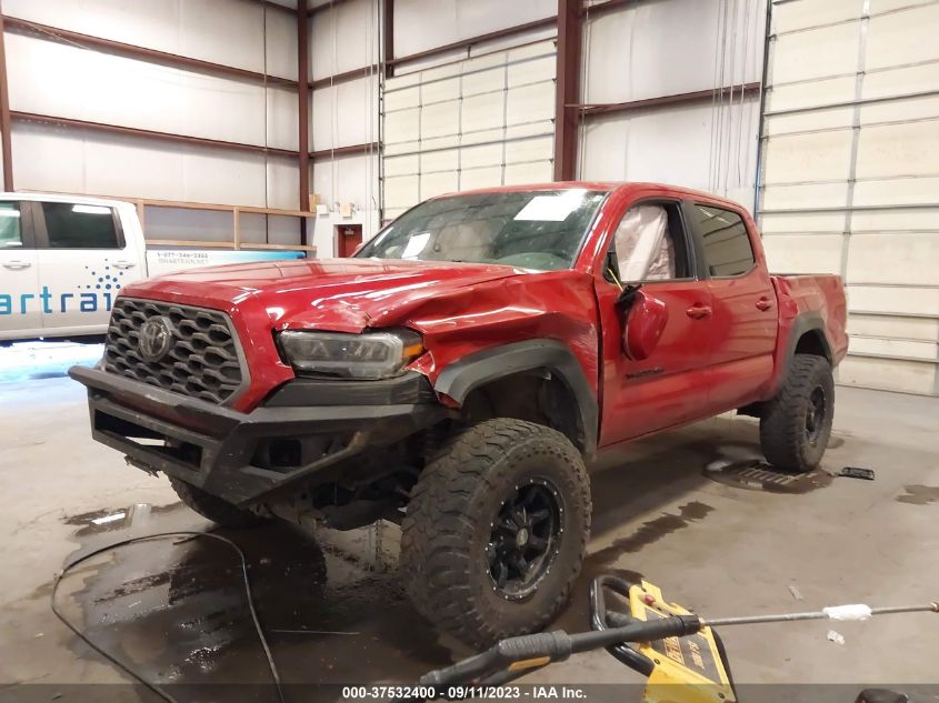 3TMCZ5AN9MM424676 Toyota Tacoma 4wd SR/SR5/TRD SPORT 2