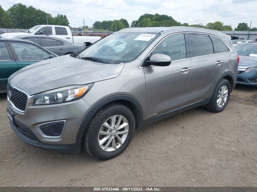 2016 KIA SORENTO LX - 5XYPGDA50GG178068