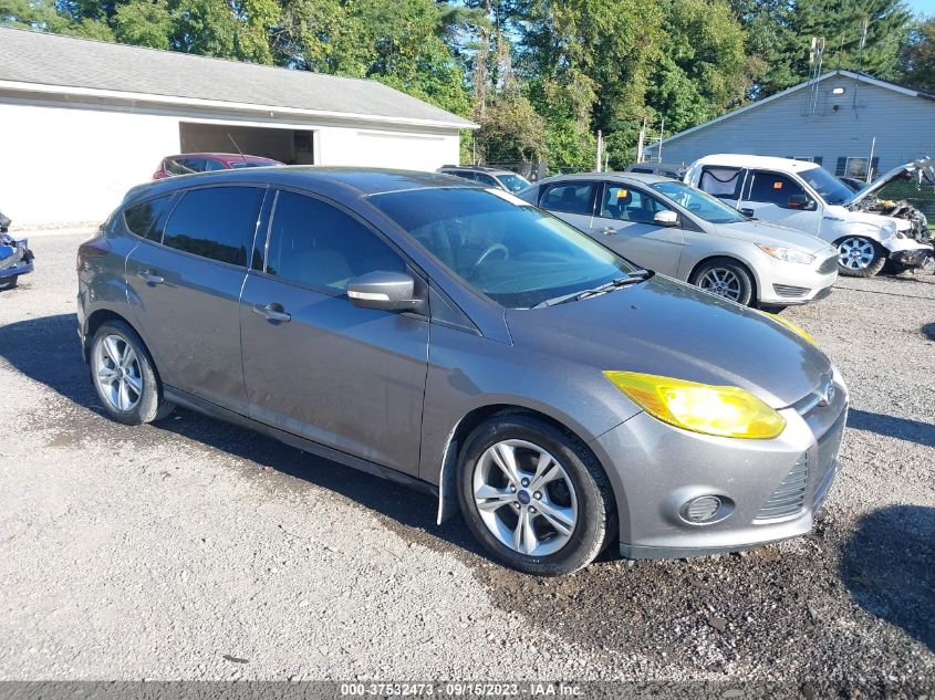 2014 FORD FOCUS SE - 1FADP3K28EL326881