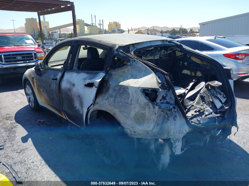 2022 TESLA MODEL Y LONG RANGE - 7SAYGAEE7NF484656