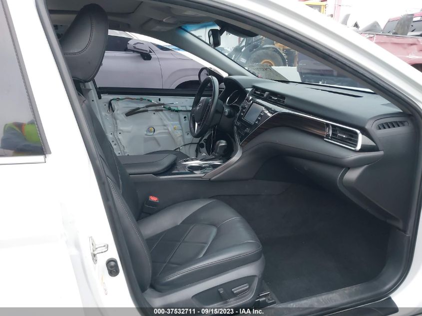 2018 TOYOTA CAMRY LE/SE/XLE/L - 4T1B11HK2JU048669