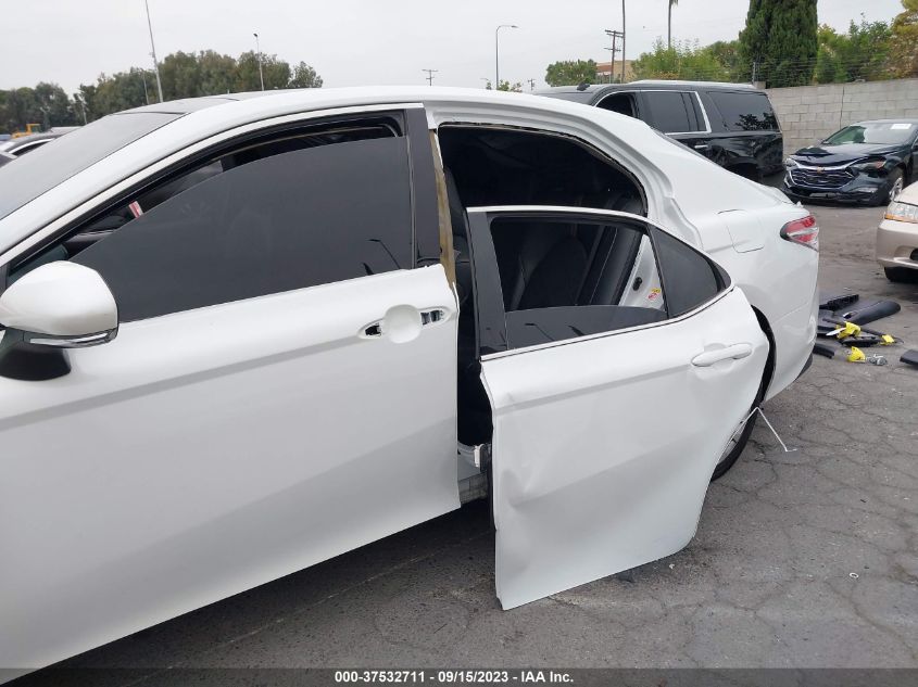 2018 TOYOTA CAMRY LE/SE/XLE/L - 4T1B11HK2JU048669