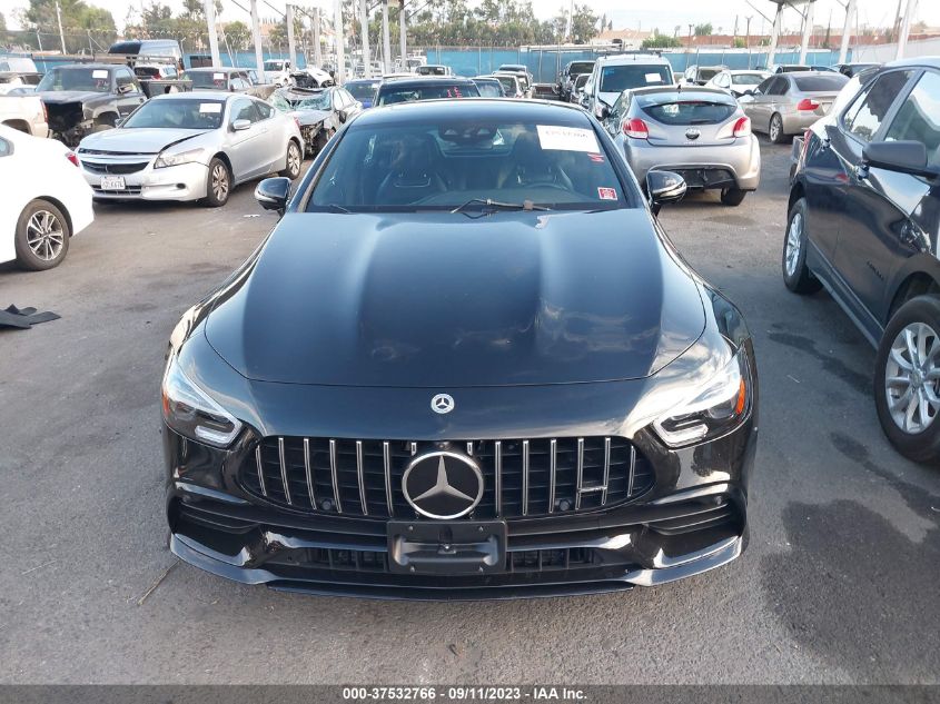 2023 MERCEDES-BENZ AMG GT 43 W1K7X5KBXPA057239