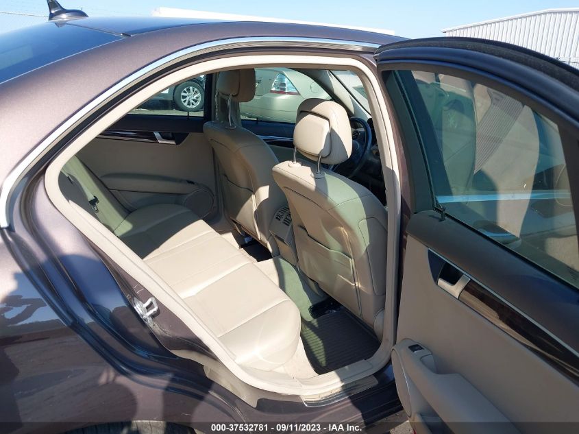 2013 MERCEDES-BENZ C-CLASS C 250 - WDDGF4HB1DR249618