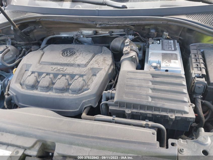 2018 VOLKSWAGEN TIGUAN SE/SEL - 3VV3B7AX1JM057884