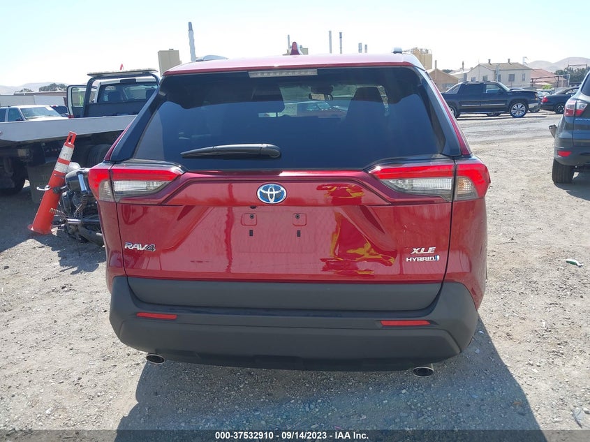 VIN 4T3RWRFV7MU046097 2021 TOYOTA RAV4 HYBRID XLE