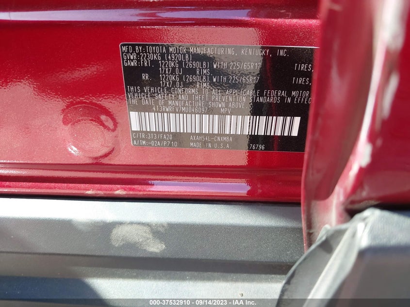 VIN 4T3RWRFV7MU046097 2021 TOYOTA RAV4 HYBRID XLE