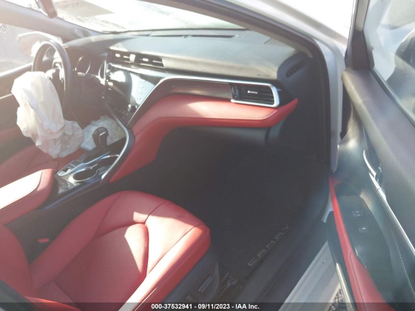 2018 TOYOTA CAMRY XSE - 4T1B61HK7JU049706