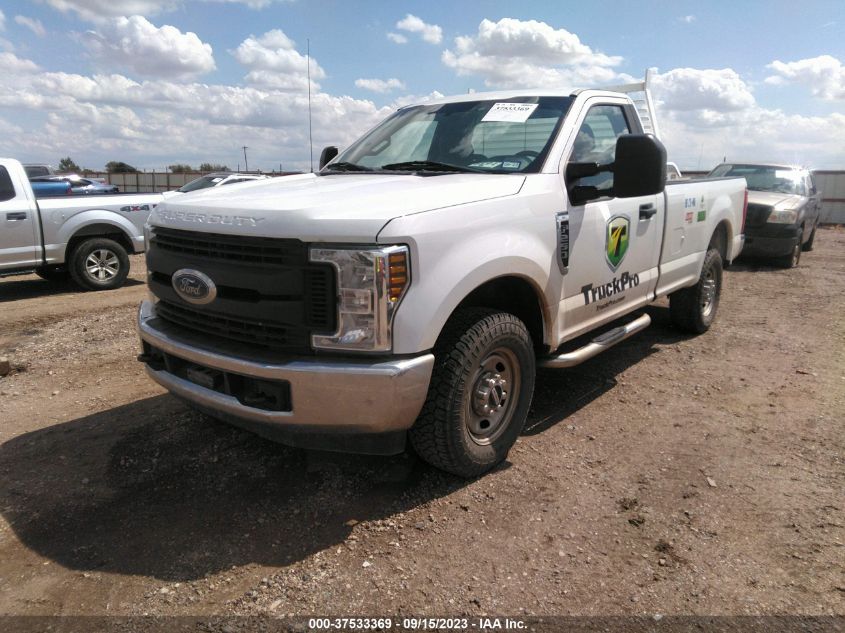 2018 FORD SUPER DUTY F-250 SRW XL/XLT - 1FTBF2A67JEB39892