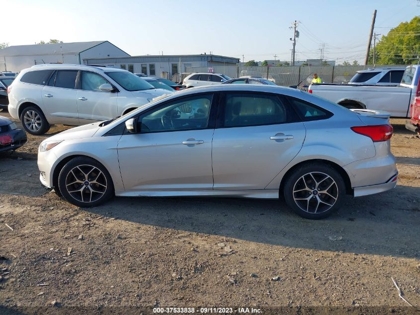 2016 FORD FOCUS SE - 1FADP3F2XGL215620