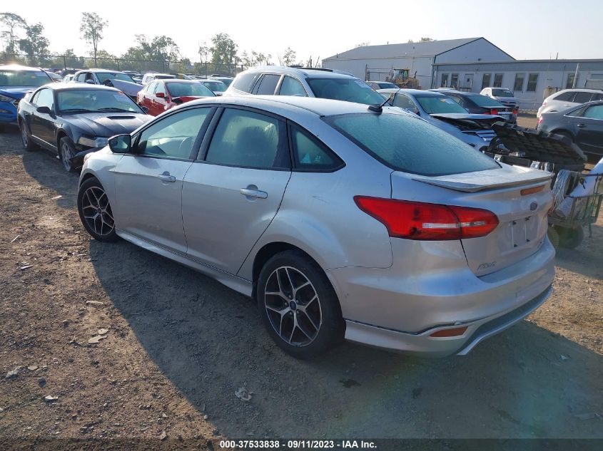 2016 FORD FOCUS SE - 1FADP3F2XGL215620