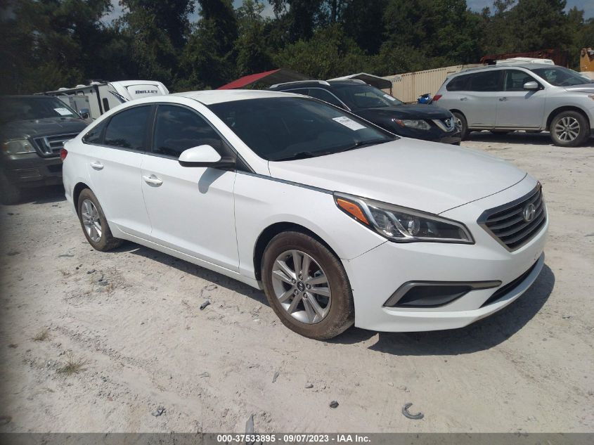 2016 HYUNDAI SONATA 2.4L SE - 5NPE24AF3GH264515