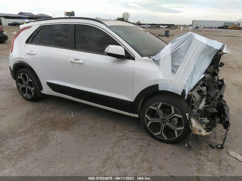 KNDCR3LE1P5049829 Kia Niro EX TOURING