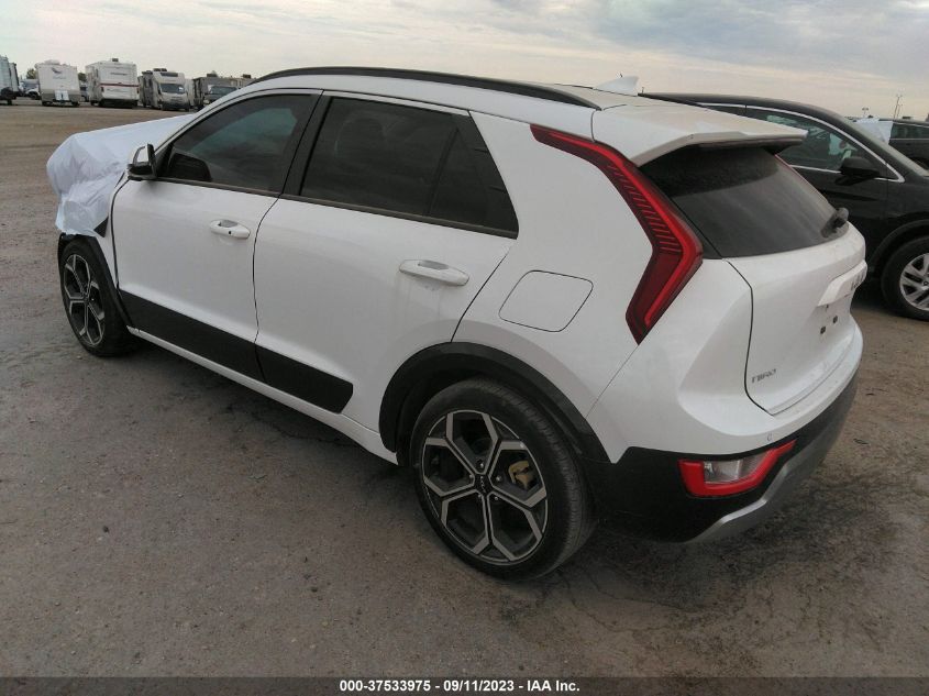 KNDCR3LE1P5049829 Kia Niro EX TOURING 3