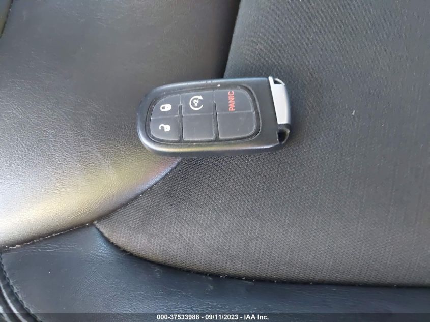 VIN 1C4PJLLB7KD411241 2019 JEEP CHEROKEE ALTITUDE