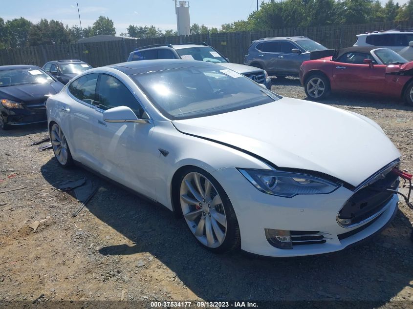 2015 TESLA MODEL S 85D/P85D/70D/90D/P90D - 5YJSA1H22FFP68753