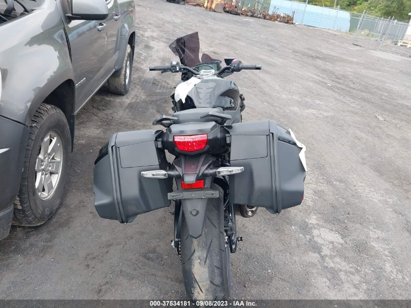 2022 SUZUKI GSX1000 GT/GT+ - JS1EK12B5N7100527