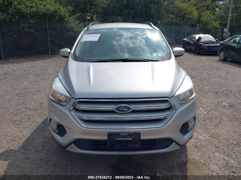 2018 FORD ESCAPE SE - 1FMCU9GD6JUB28621