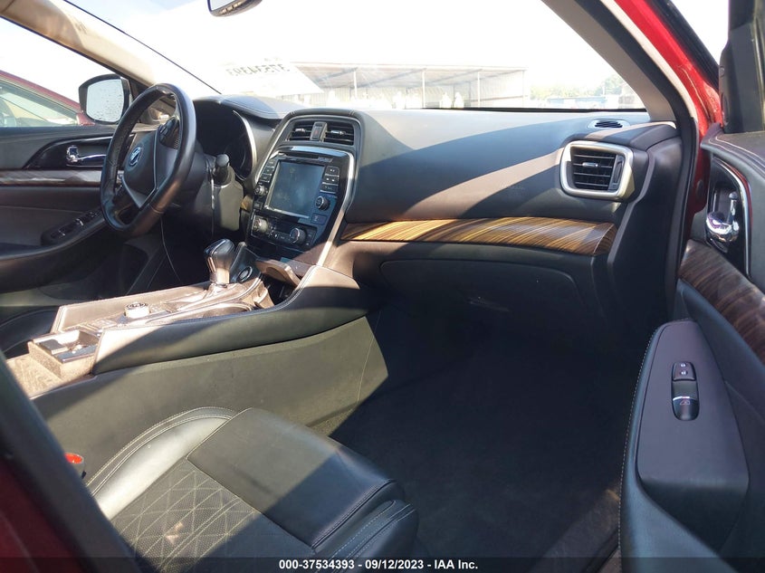 VIN 1N4AA6APXHC434720 2017 NISSAN MAXIMA PLATINUM