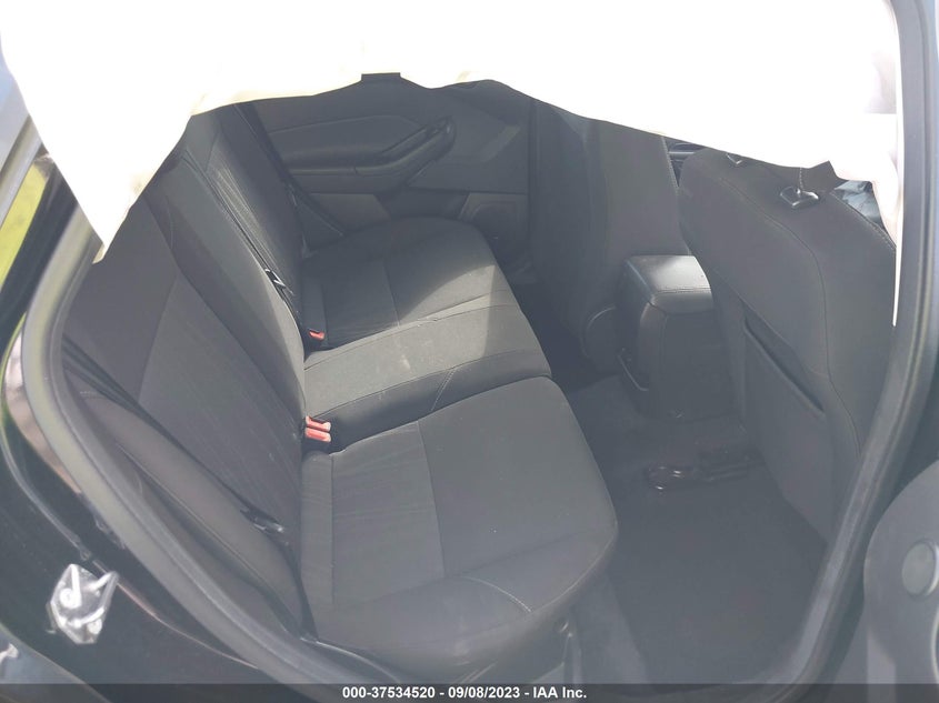 VIN 1FADP3M28JL215741 2018 FORD FOCUS SEL