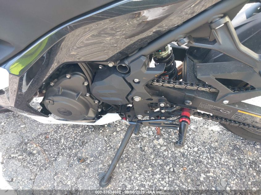 VIN JKAEXKH18PDAR2887 2023 KAWASAKI EX400