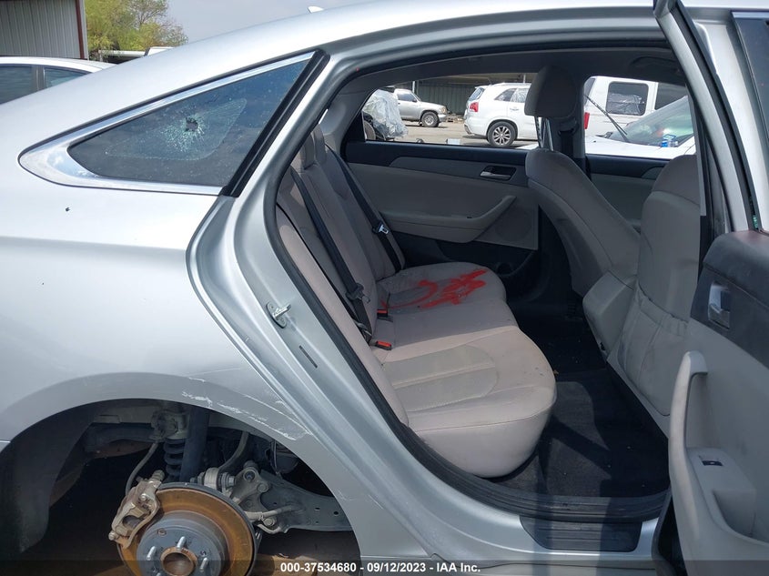 VIN 5NPE24AF1JH683423 2018 HYUNDAI SONATA SE
