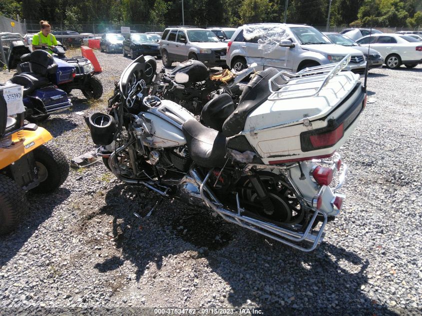 2008 HARLEY-DAVIDSON FLHTCUI - 1HD1FC4108Y678248