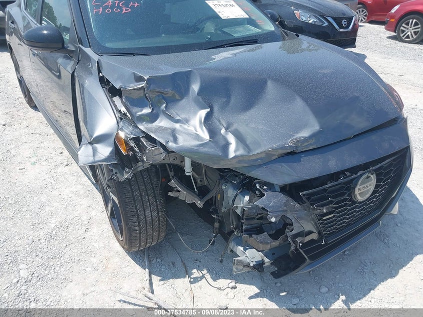 VIN 3N1AB8DV8PY290137 2023 NISSAN SENTRA SR