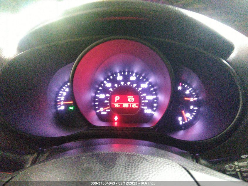 2016 KIA SOUL + - KNDJP3A56G7866184