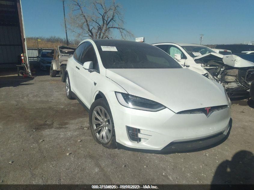5YJXCDE2XJF140017 TESLA MODEL X 75D 2018