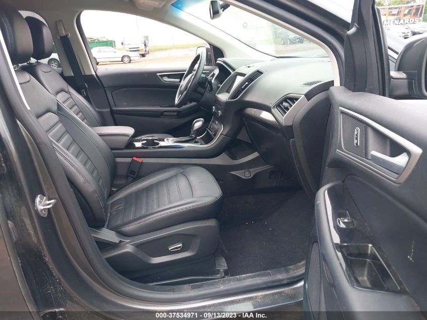 2FMPK4J85JBB50637 2018 FORD EDGE, photo no. 5