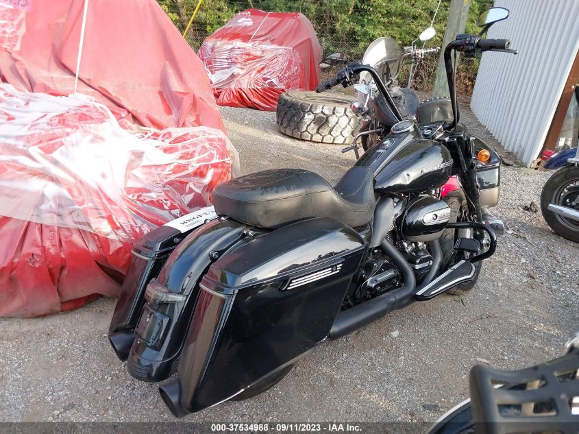 VIN 1HD1KVC18JB664423 2018 HARLEY-DAVIDSON FLHRXS