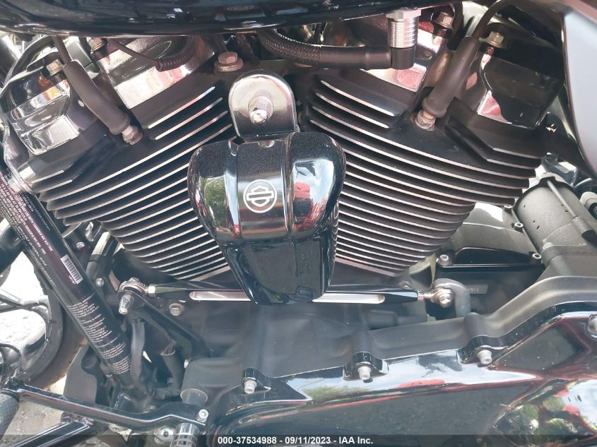 VIN 1HD1KVC18JB664423 2018 HARLEY-DAVIDSON FLHRXS