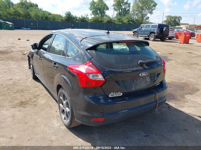 2014 FORD FOCUS SE - 1FADP3K26EL263084
