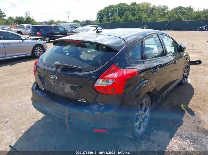 2014 FORD FOCUS SE - 1FADP3K26EL263084