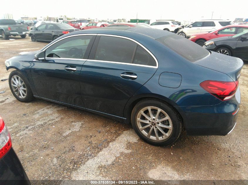 W1K3G4EB0LJ207969 Mercedes-Benz A 220 14