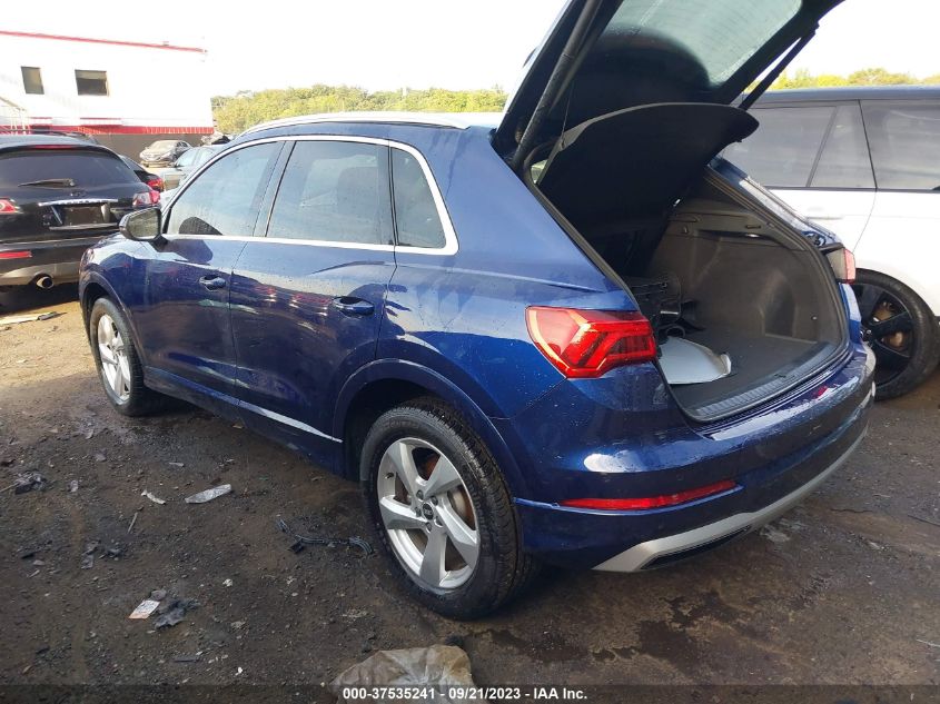 WA1AUCF30M1129748 Audi Q3 PREMIUM 3