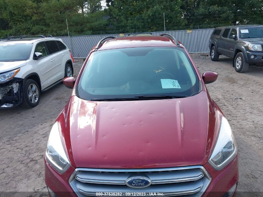 2017 FORD ESCAPE SE - 1FMCU9GD0HUA36818