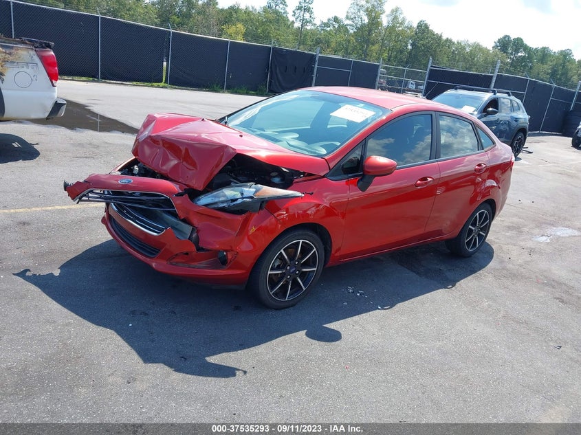 VIN 3FADP4BJ0JM108102 2018 FORD FIESTA SE