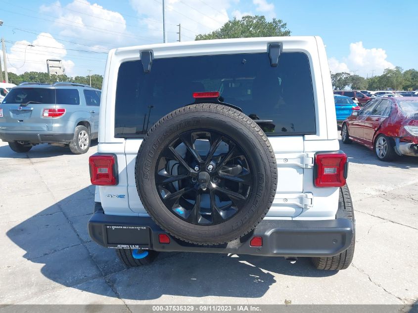 1C4JJXP61NW209076 Jeep Wrangler Unlimited SAHARA 4XE 17