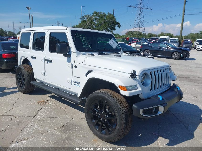 1C4JJXP61NW209076 Jeep Wrangler Unlimited SAHARA 4XE