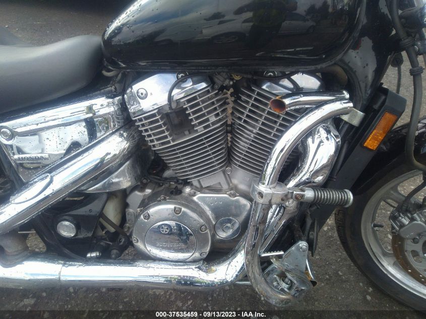 2007 HONDA VT1100 C - 1HFSC180X7A102510