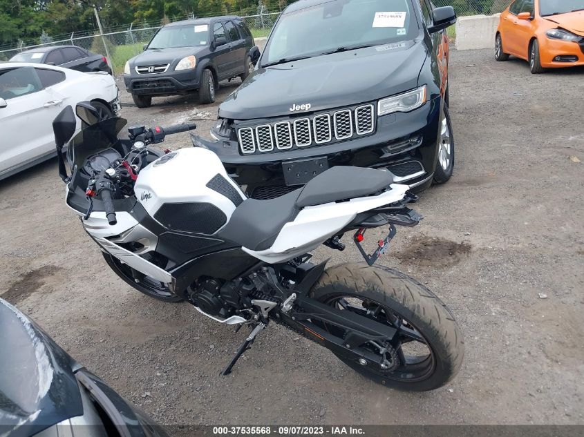 VIN JKAEXKH12PDAK2365 2023 KAWASAKI EX400