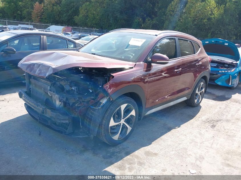 2017 HYUNDAI TUCSON LIMITED/SPORT AND ECO/SE - KM8J33A24HU417165
