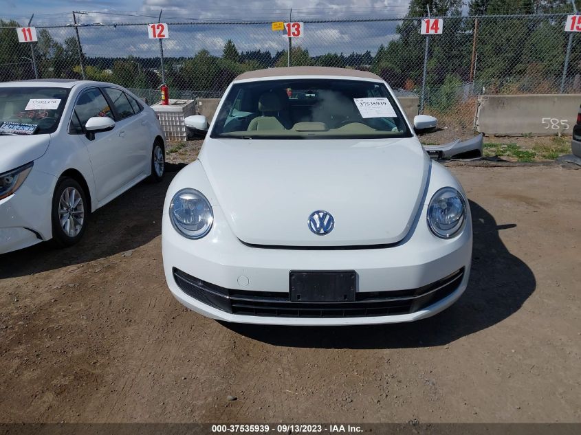 2015 VOLKSWAGEN BEETLE CONVERTIBLE 2.0L TDI W/SOUND/NAV 3VW5A7AT3FM808656