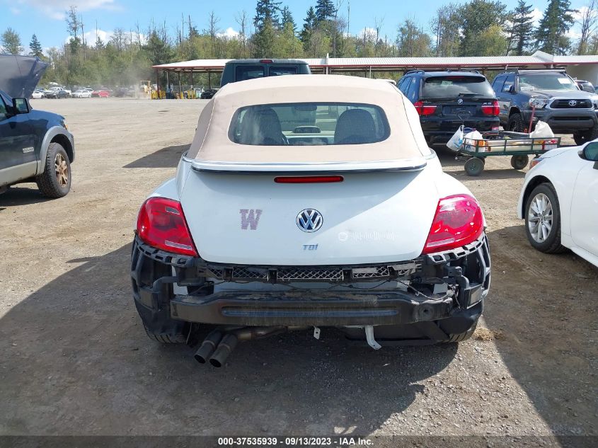 2015 VOLKSWAGEN BEETLE CONVERTIBLE 2.0L TDI W/SOUND/NAV 3VW5A7AT3FM808656