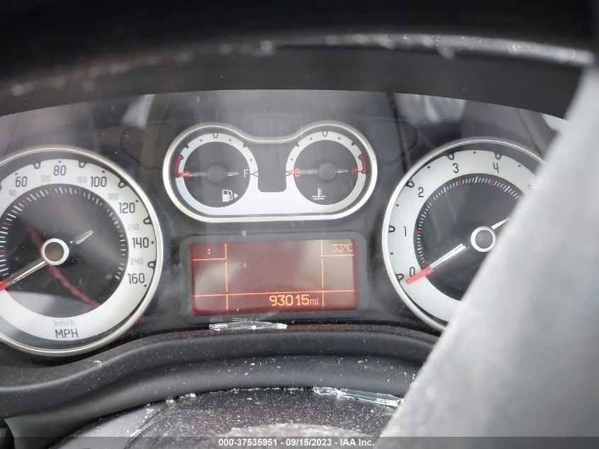 2014 FIAT 500L POP - ZFBCFAAH4EZ001602